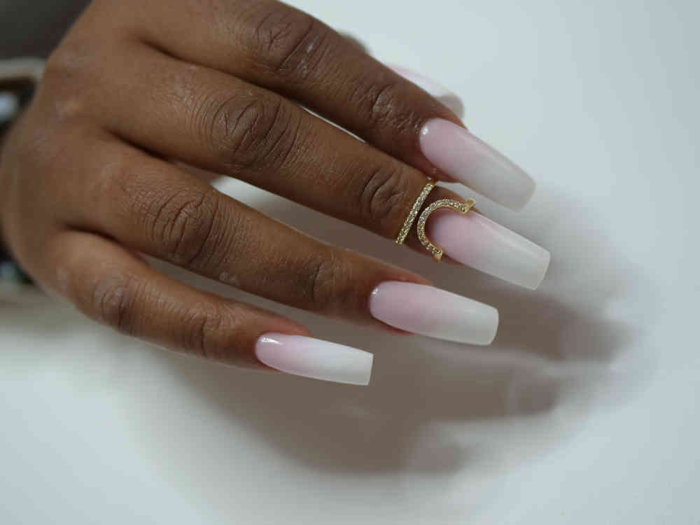 Ongles